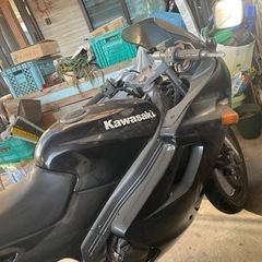 1/8まで　KAWASAKI ZZR250 現状渡し要レストア　軒下保管　書類あり　キー紛失の画像