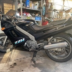 1/8まで　KAWASAKI ZZR250 現状渡し要レストア　...