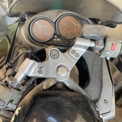 1/8まで　KAWASAKI ZZR250 現状渡し要レストア　軒下保管　書類あり　キー紛失の画像