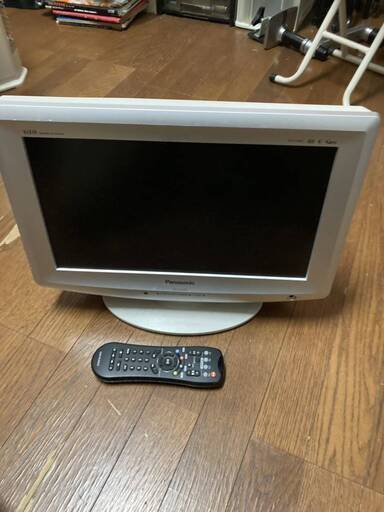 液晶テレビ パナソニック Panasonic VIERA ビエラ 17型 TH-L17X10PS リモコン B-CASカード付き NHK映らず ジャンク