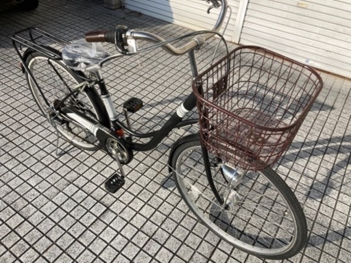 【26インチ自転車】内装3段変速　LEDオートライト付　前後タイヤ新品❗️若林自転車　膳所店　SALE中❗️ 26インチ自転車】内装3段変速 LEDオートライト付 前後タイヤ新品