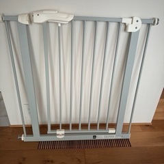 シンセーベビーゲート子供用品 ベビー用品 安全