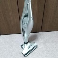 壊れた掃除機の画像