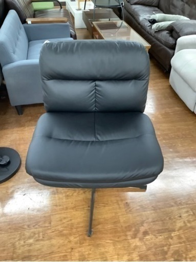 アームレスオフィスチェアー入荷しました！