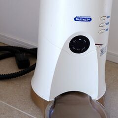 ペット用自動給餌器 CD-600 / わんにゃんぐるめ