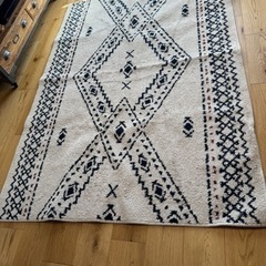 【美品】NITORIタフトラグ　カーペット