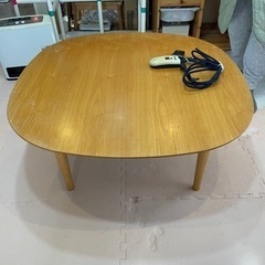 こたつ　90×90  北新宿