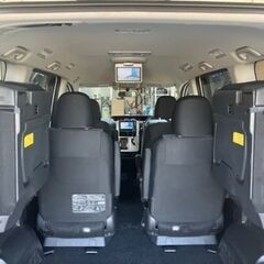 ヴォクシーZS煌　4WD　H23年　7人乗　ワンオーナー　両側電動スライドドア　ナビ　TV　バックカメラ　ETC　フリップダウンリアモニター　キャプテン回転シートの画像