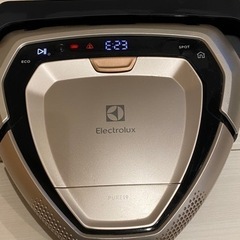【ジャンク品】Electrolux　PUREi9 ロボット掃除機の画像