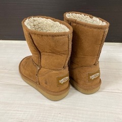 子供ブーツの画像