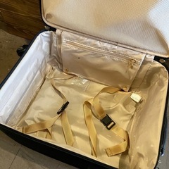 《売約済》【武蔵小山店】  DAKS ダックス スーツケース キャリーケース トローリー 鞄 🚚 品川区 リサイクルショップ ランバールーム 武蔵小山店  ◀︎ 武蔵小山パルム 戸越銀座 隣の画像