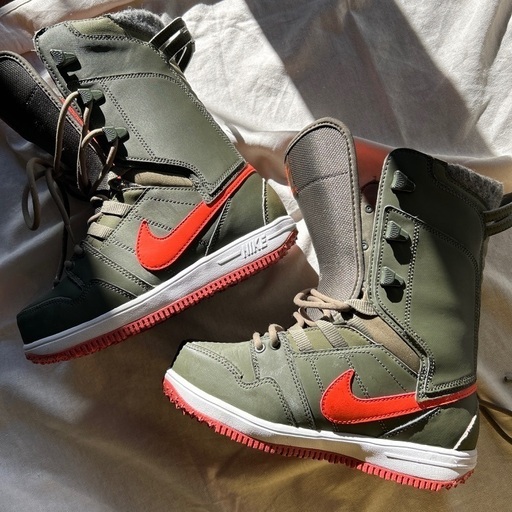 NIKE スノーブーツ　スノーボード