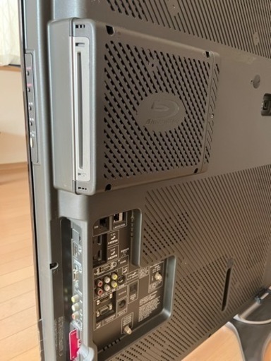 2010年製　SHARP  テレビ　LC-52DX2