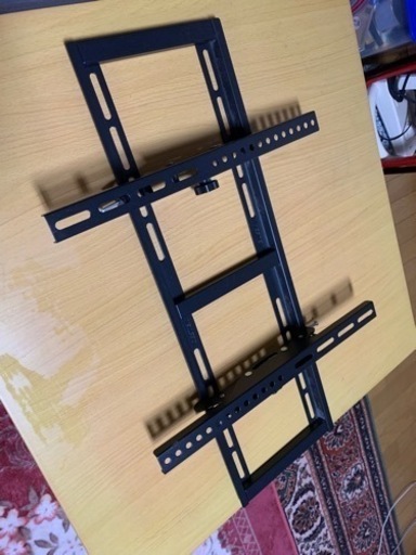 壁掛けテレビ用金具