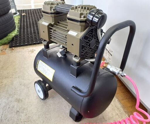 商談中　ハイガー産業 エアーコンプレッサー HG-DC880N1T タンク容量17L 通電動作確認済み HAIGE 札幌市 平岸店
