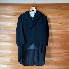 燕尾服 フォーマルの画像