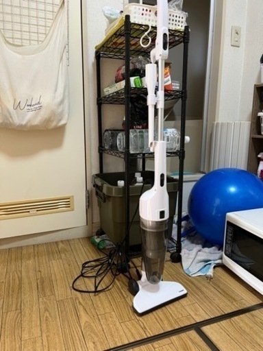 スティック掃除機　2022年製
