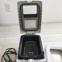 電気フライヤー　ツインバードの画像
