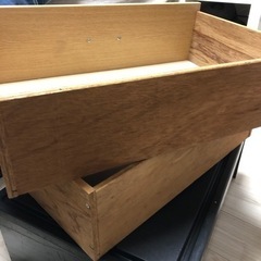 差し上げます。引き出し2個　の画像