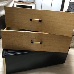 差し上げます。引き出し2個　の画像
