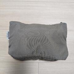 モンベル　抱っこ紐　ベージュ