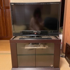 テレビとテレビ台