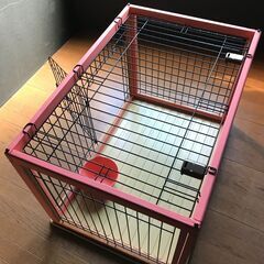 木製折りたたみペットケージ　小型ペット用　ピンク色塗り済