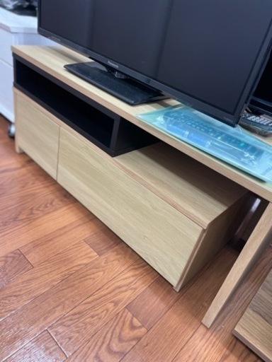 伸縮タイプ　テレビボード　テレビ台