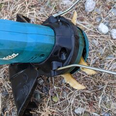 makita 充電式草刈機MUR189D 本体＋充電器DC18SD＋バッテリBL1830B(18V/3.0Ah/54Wh)