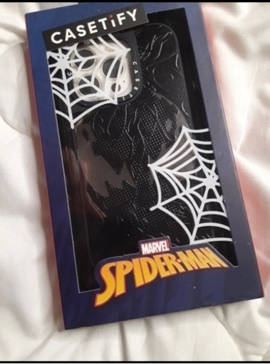★訳アリ海外限定 CASETiFY Spider-Man スパイダーマンMagSafe付き iPhone15 Pro ヴェノム