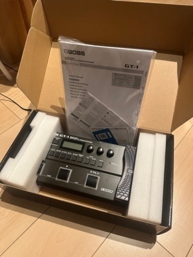 ギター用boss gt-1 マルチエフェクター　ほぼ新品！