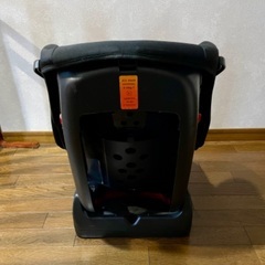 チャイルドシート 前向き、後向き可能の画像