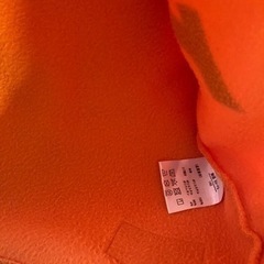 トレーナー140cm  オレンジ色の画像