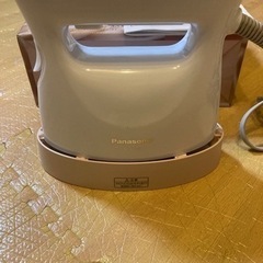 Panasonic 衣類スチーマーの画像