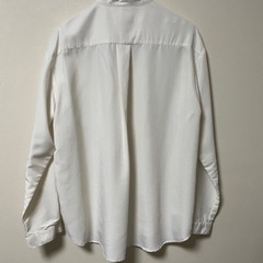 オフ白シャツ　HAREの画像