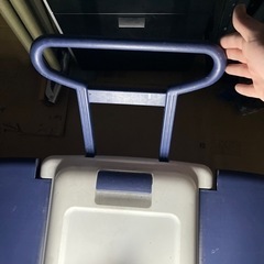 クーラーボックス　テーブルにもなるの画像