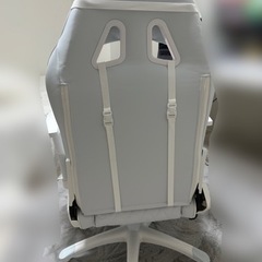 【ほぼ未使用】AKRacing ゲーミングチェア デスクチェア 本田翼 監修オリジナルカラーモデルの画像