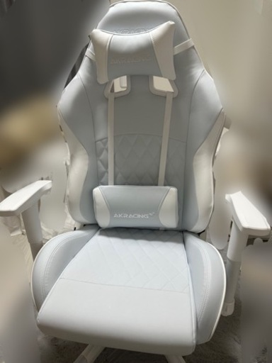 【ほぼ未使用】AKRacing ゲーミングチェア デスクチェア 本田翼 監修オリジナルカラーモデル