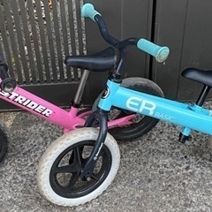 ストライダーと西松屋のバイク　２台セット　