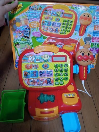 さらに大幅お値下げ中　アンパンマン☺️　ぬいぐるみつき！　美品　アンパンマンレジスター✨　電池つき⚠　おさつスイスイ　セルフでピピッ　箱付き♥　説明書あり　レジ　知育