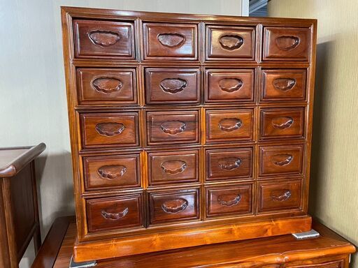 良品】 高級家具 花梨 薬箪笥 唐木 無垢材 薬棚 小引き出し20杯 良品