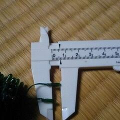 新品 むぎ球 麦球 電球 工作 鉄道模型 補修 14V 詳細不明 リード線付 5本セット リード線の色は違う場合有ります 緑 グリーンの画像