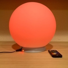ボール型LEDライト（7色、リモコン付き）の画像