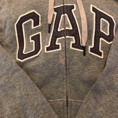 GAP ギャップジップパーカー　Mサイズの画像