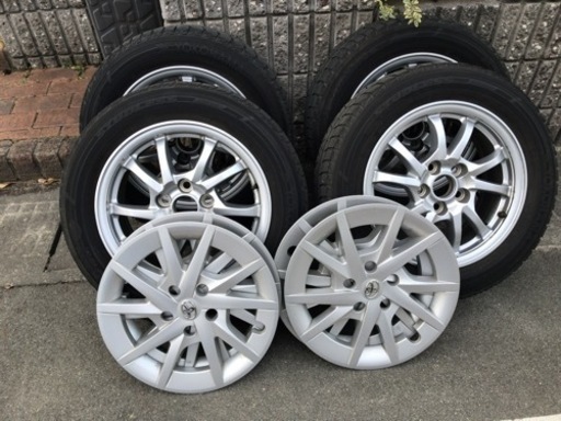 [引き取り限定]プリウスα純正アルミ、カバー4本スタッドレス