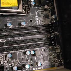 GIGABYTE Z68XP-UD3Rの画像