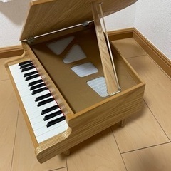 カワイ グランドピアノ ナチュラルの画像