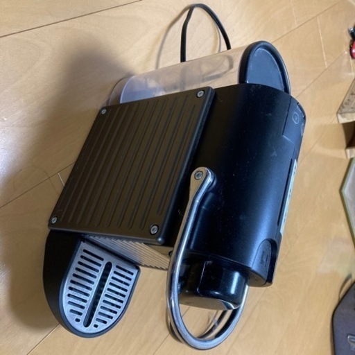 【更新】コーヒーメーカー　ネスプレッソ(ピクシー) 千円