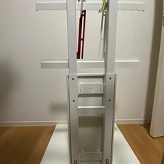 WALLのテレビスタンドの画像