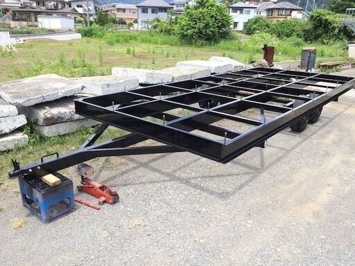 トレーラーハウス用　シャーシ　公道を走れない仕様にしたので　激安です！
